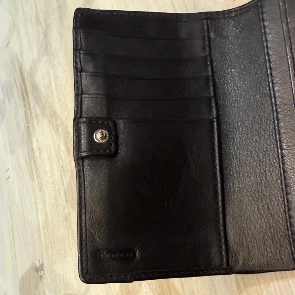 Vintage Coach Soho Black Leather Clutch